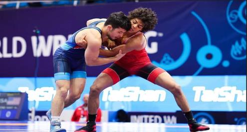  مصلحة الضرائب توضح حقيقة خصم قيمة جائزة لاعب منتخب مصر للمصارعة 